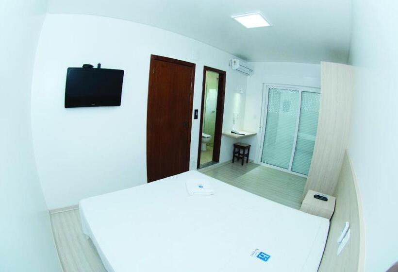 스탠다드 트리플 룸, Kloppel