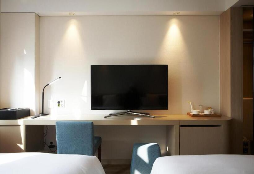 Номер Стандарт, Mayplace