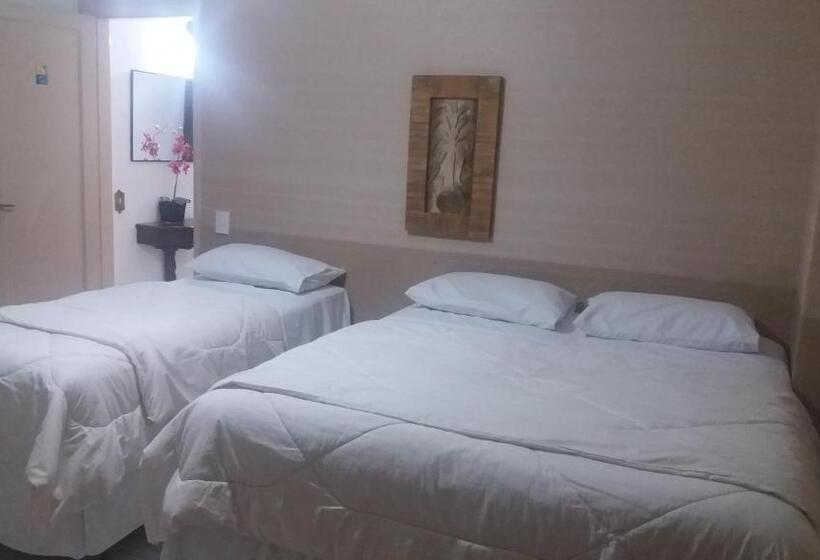 标准三人间, Morada Do Mar