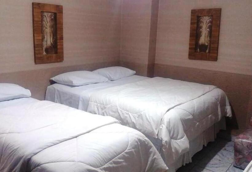 标准三人间, Morada Do Mar