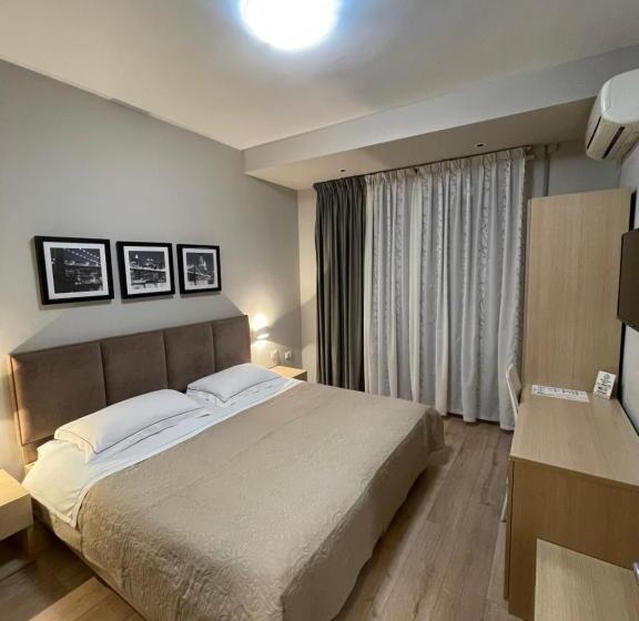 Cameră Standard, Oresti Center