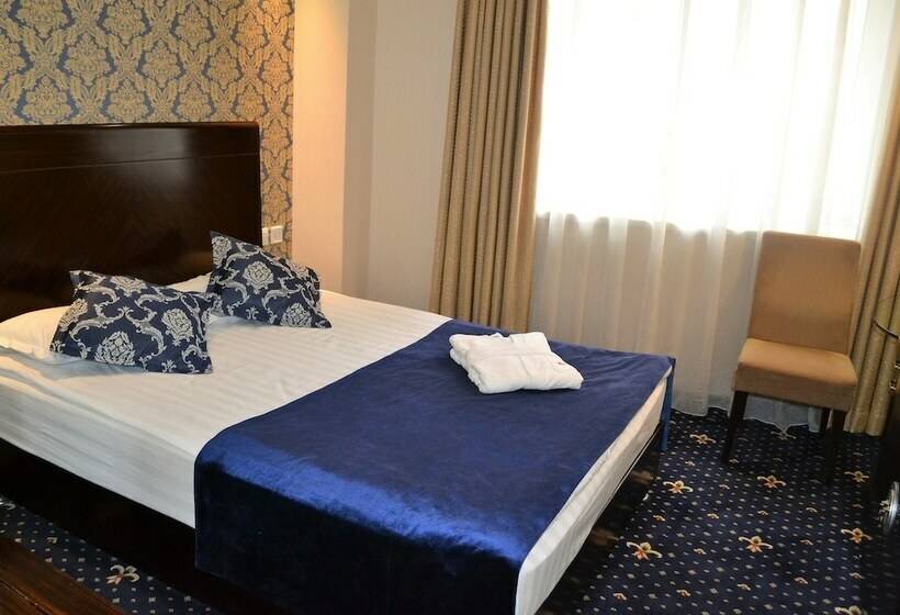 اتاق استاندارد, Renion Hills