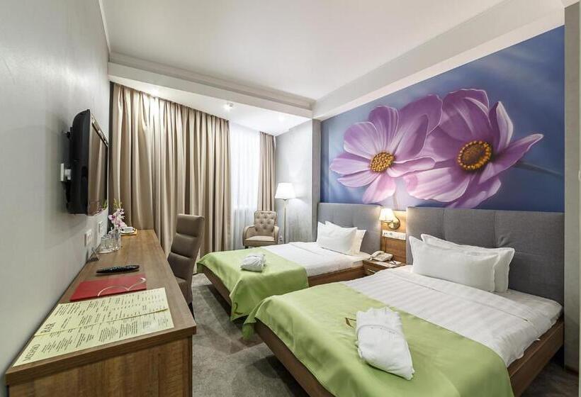 اتاق استاندارد, Renion Hills