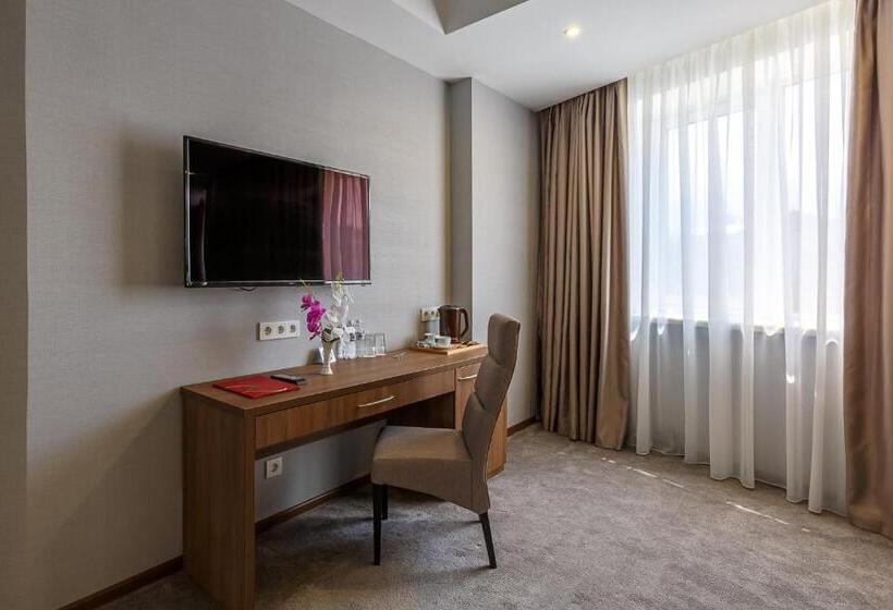 اتاق سوپریور با تخت بزرگ, Renion Hills