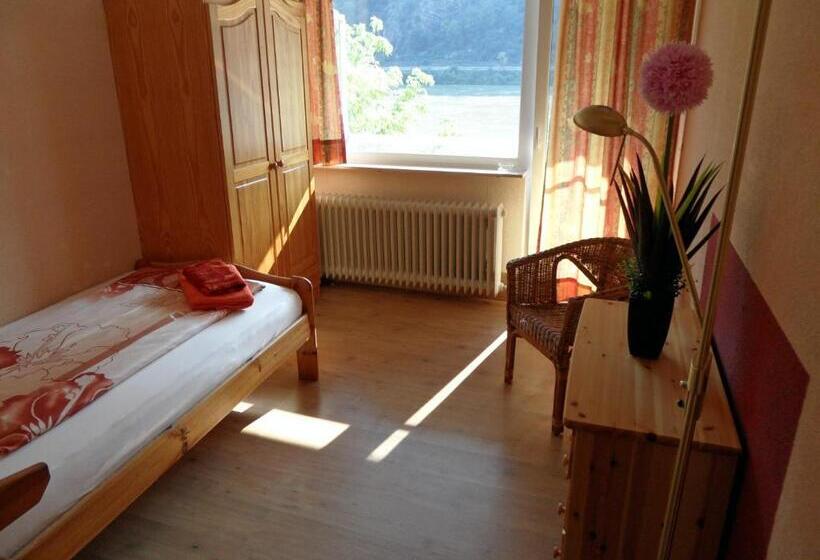 Номер Стандарт Индивидуальный, Rheinkönig