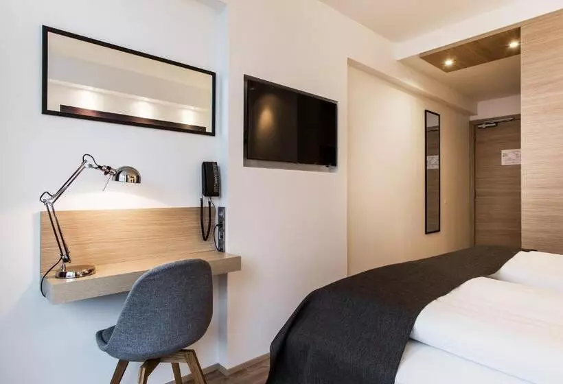 スタンダードルーム, Storm Hotel By Keahotels