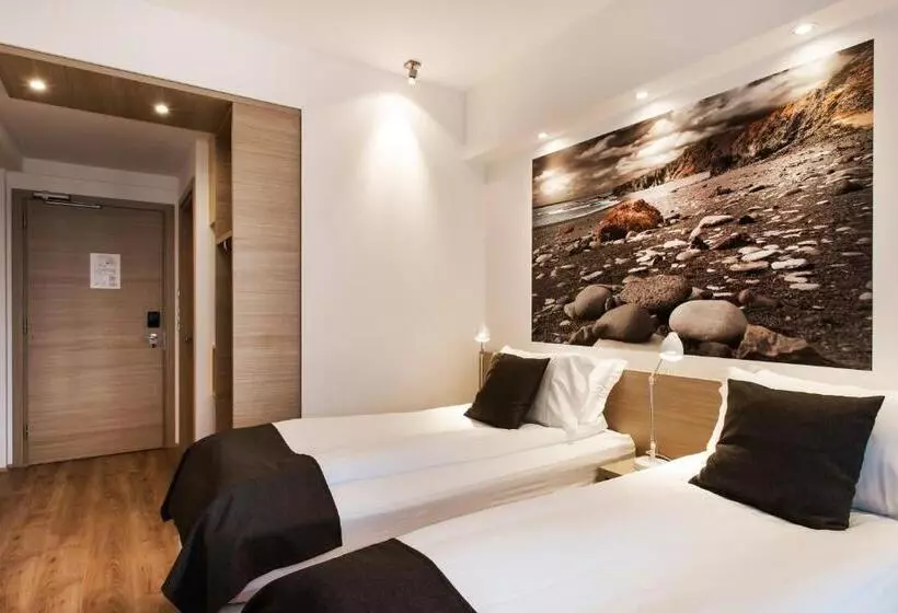 エコノミールーム, Storm Hotel By Keahotels