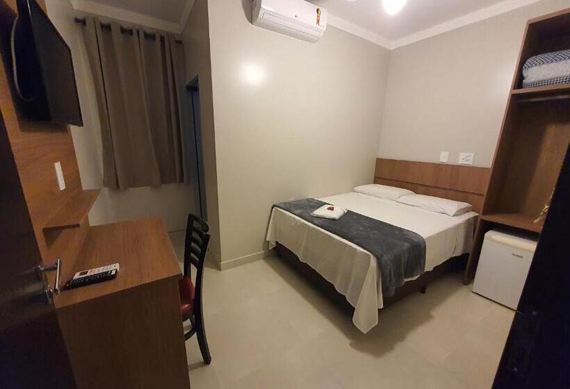 غرفة قياسية, Tertulio S