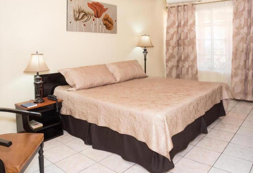 اتاق سوپریور, Tropico Inn