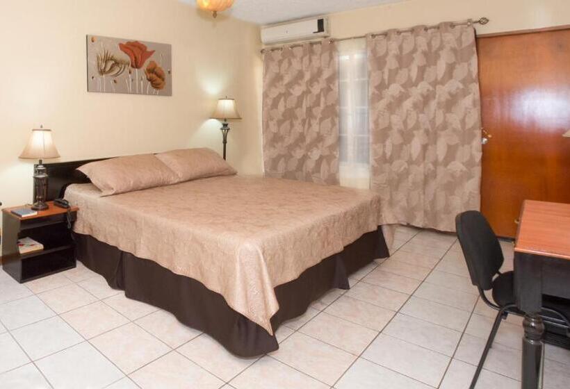 اتاق سوپریور, Tropico Inn