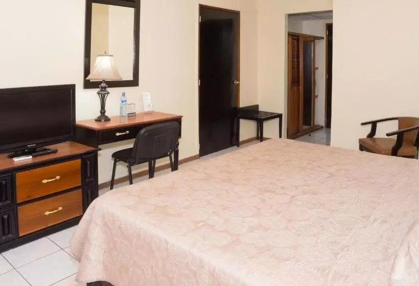اتاق سوپریور, Tropico Inn