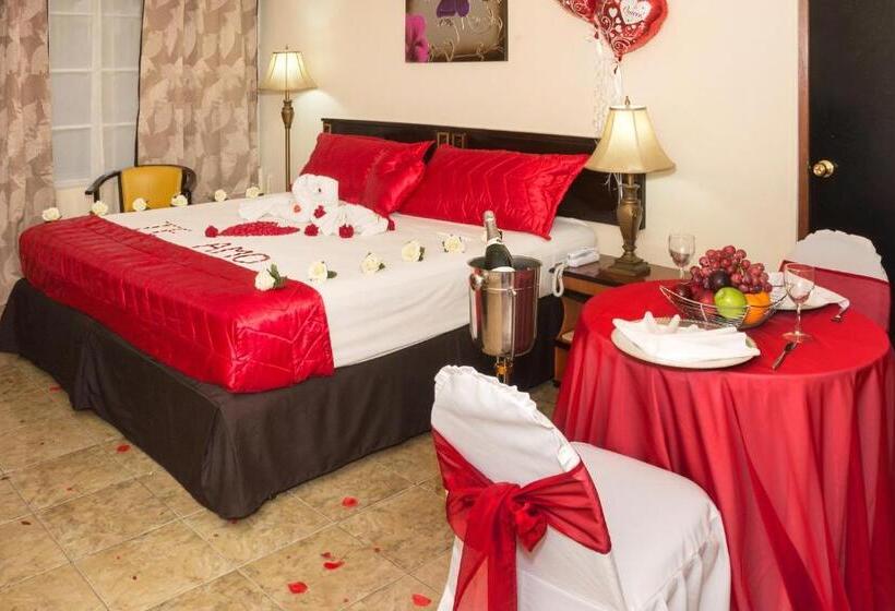 اتاق سوپریور, Tropico Inn