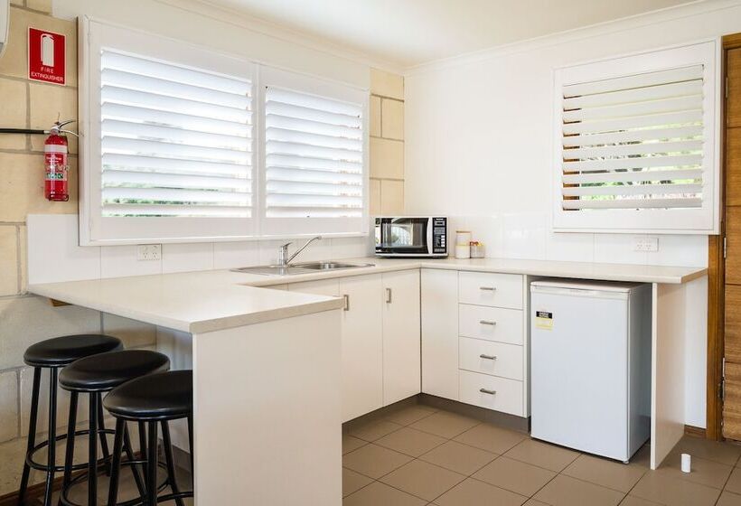 Family Suite, Loch Ard Motor Inn