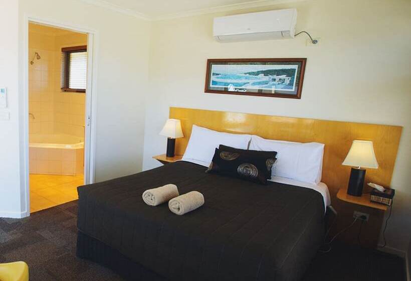 Premium Suite Sea View, Loch Ard Motor Inn