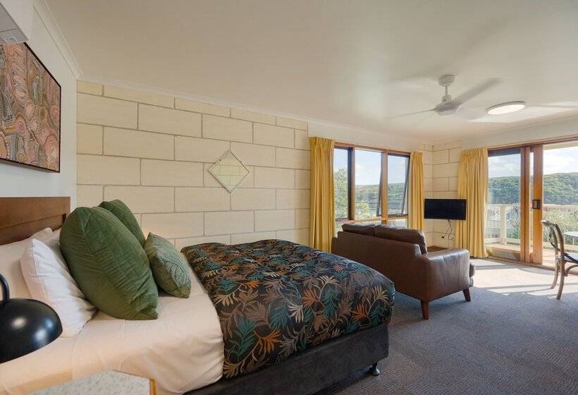 סוויטה משפחתית, Loch Ard Motor Inn