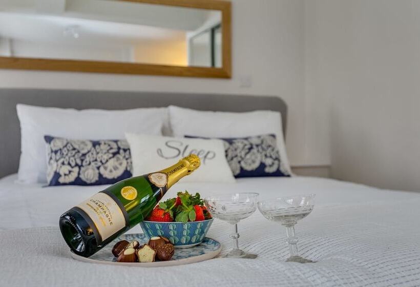 Студия Стандарт, Nell Gwynn Chelsea Accommodation