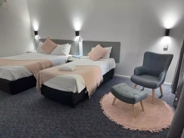 デラックストリプルルーム, Toowoomba Motel & Events Centre