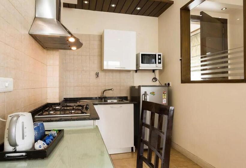 شقة غرفة واحدة, Perch Service Apartment Sector 40