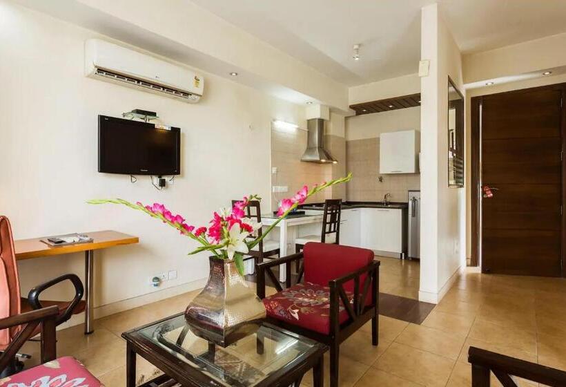 آپارتمان 1 خوابه, Perch Service Apartment  Sector 40
