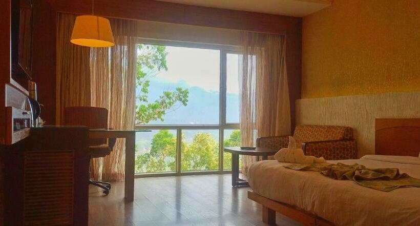 חדר סטנדרט, Devonshire Greens   The Leisure Hotel And Spa