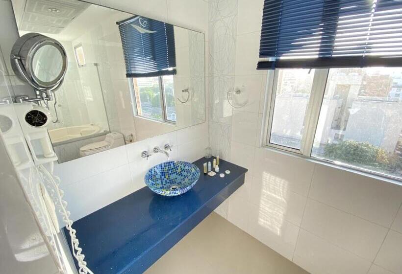 סוויטת ג'וניור, Atlantic Garden