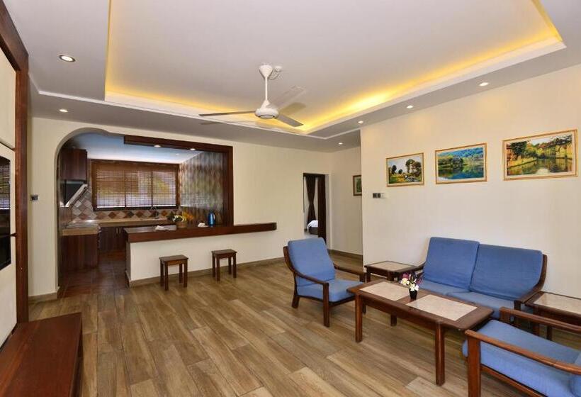 2 Bedroom Apartment, Baobab Holiday Resort