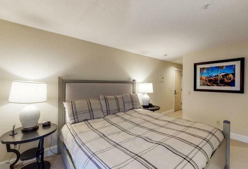 خانه 3 خوابه, Blue Mesa Lodge 23c By Avantstay Functional Ski In/ski Out Studio W/ Balcony In Great Location!