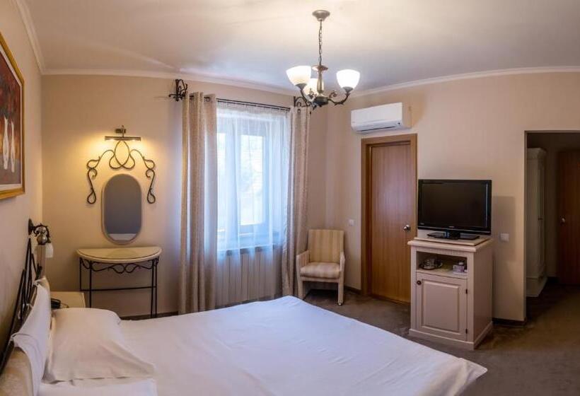 Номер Economy, The Elite Oradea S Legendary