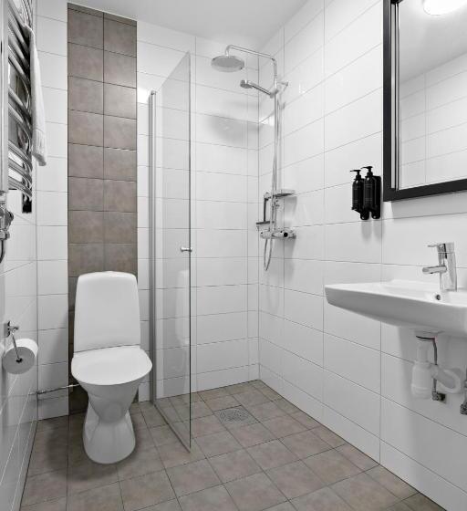 غرفة عائلية, First Camp Moraparken