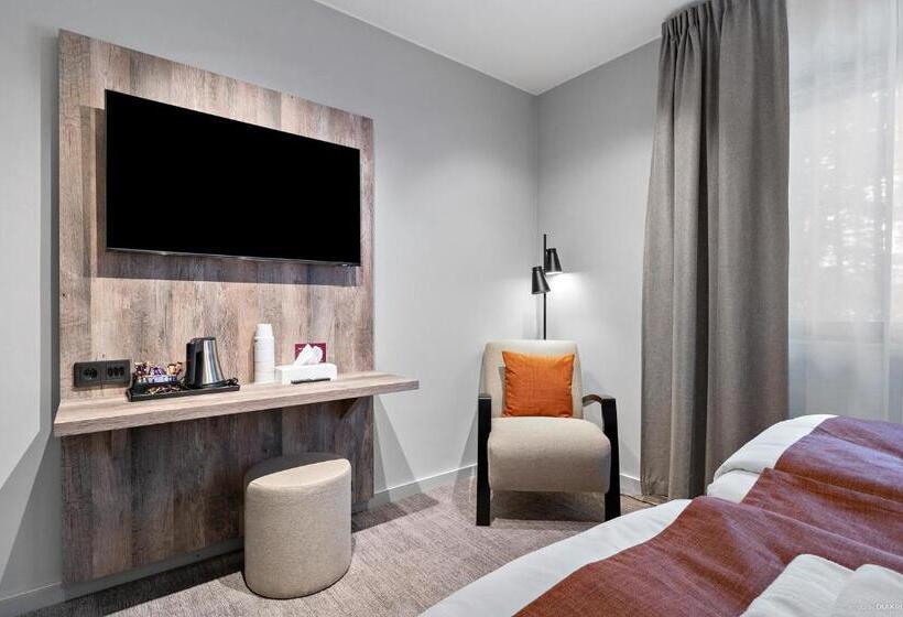 غرفة عائلية, First Camp Moraparken