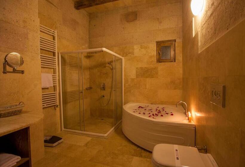 Suite Deluxe, Magic Cave House