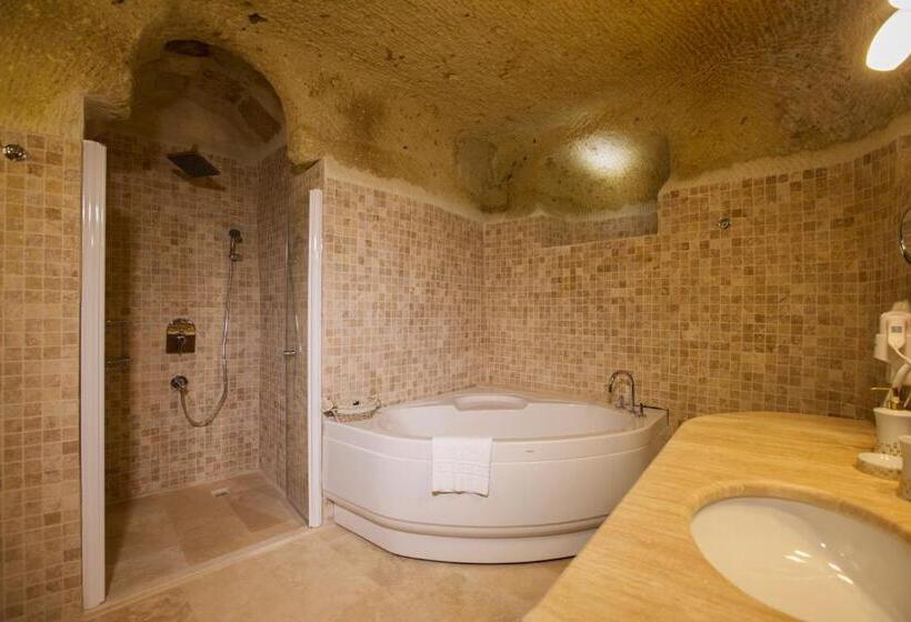 Suite Deluxe, Magic Cave House