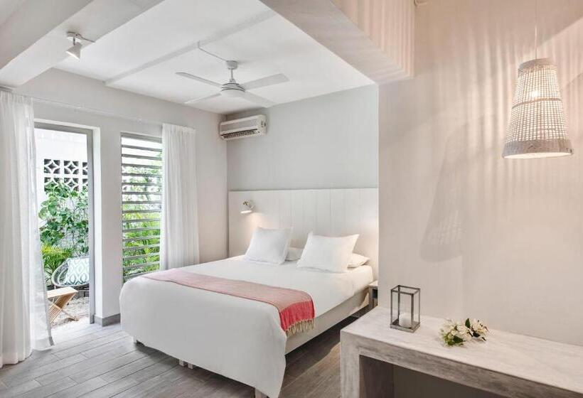 اتاق استاندارد, The Bay