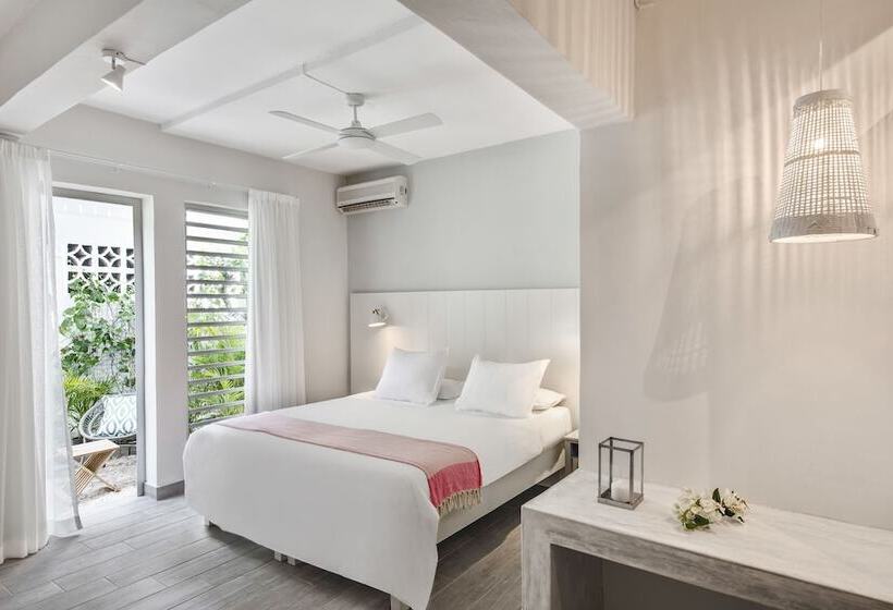 اتاق استاندارد, The Bay