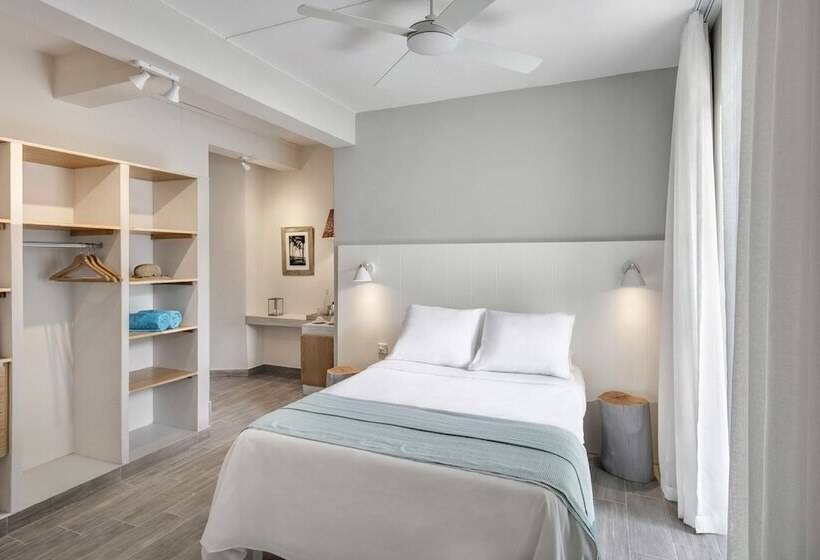 اتاق استاندارد, The Bay