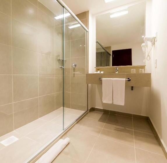 高级三人间, Tulip Inn Campos Dos Goytacazes