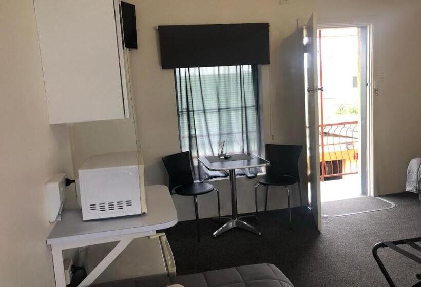 חדר סטנדרט יחיד, Inverell Motel