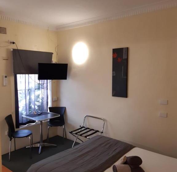 기본룸, Inverell Motel