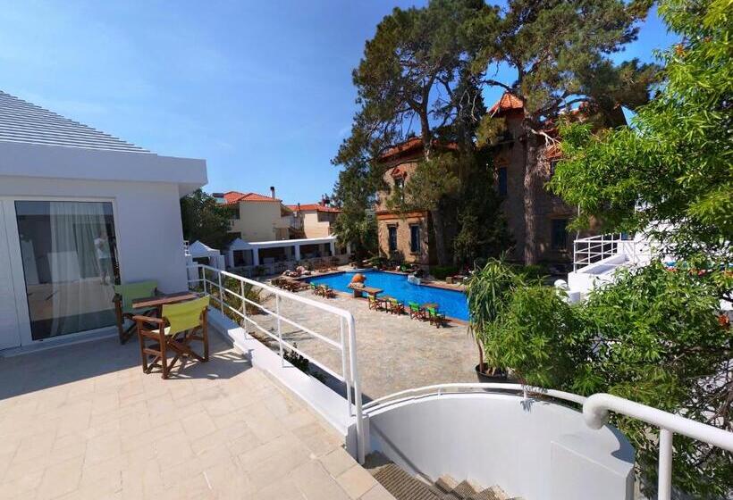 1침실 수피리어 아파트 풀전망, The Loriet