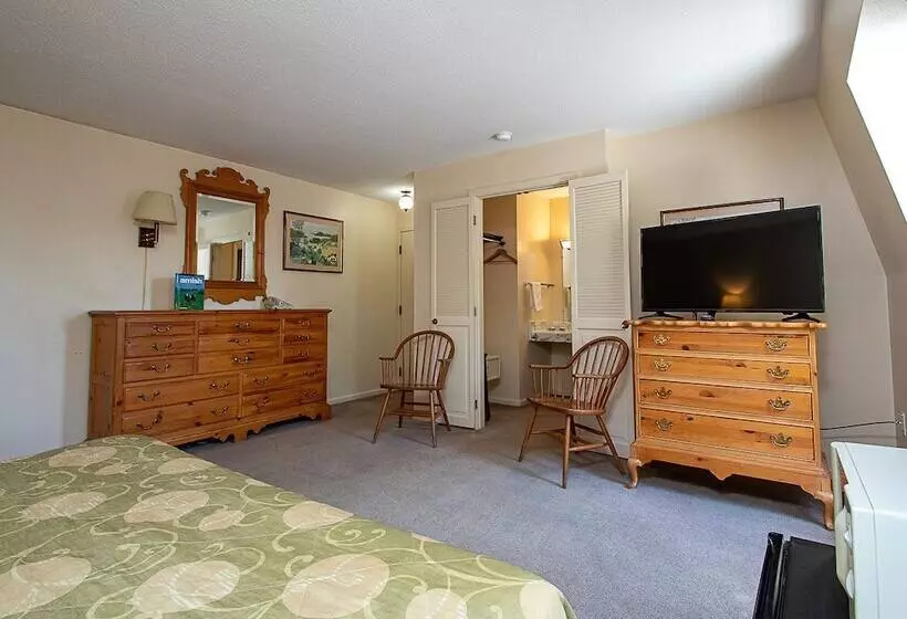 スタンダードシングルルーム, Country Squire Inn And Suites