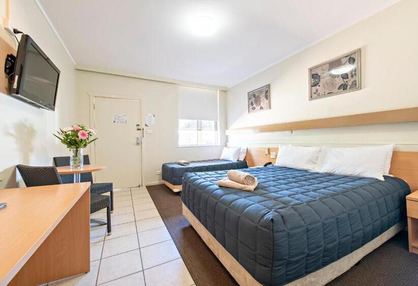 اتاق استاندارد, Matilda Motor Inn