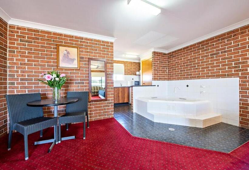 اتاق استاندارد با تخت بزرگ, Matilda Motor Inn