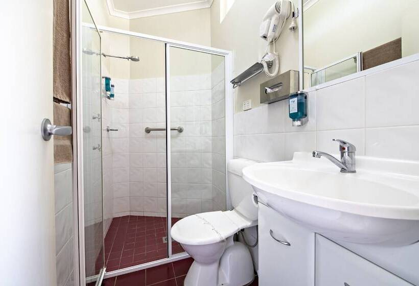 اتاق استاندارد, Matilda Motor Inn