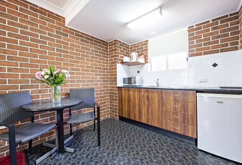 اتاق استاندارد, Matilda Motor Inn