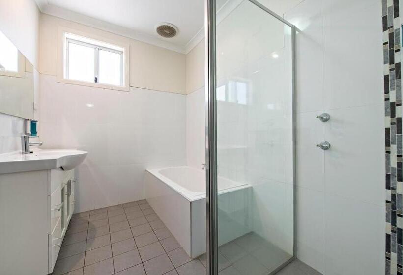 کابین, Matilda Motor Inn