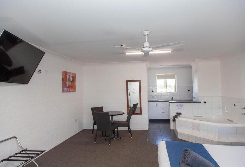 اتاق استاندارد با تخت بزرگ, Matilda Motor Inn