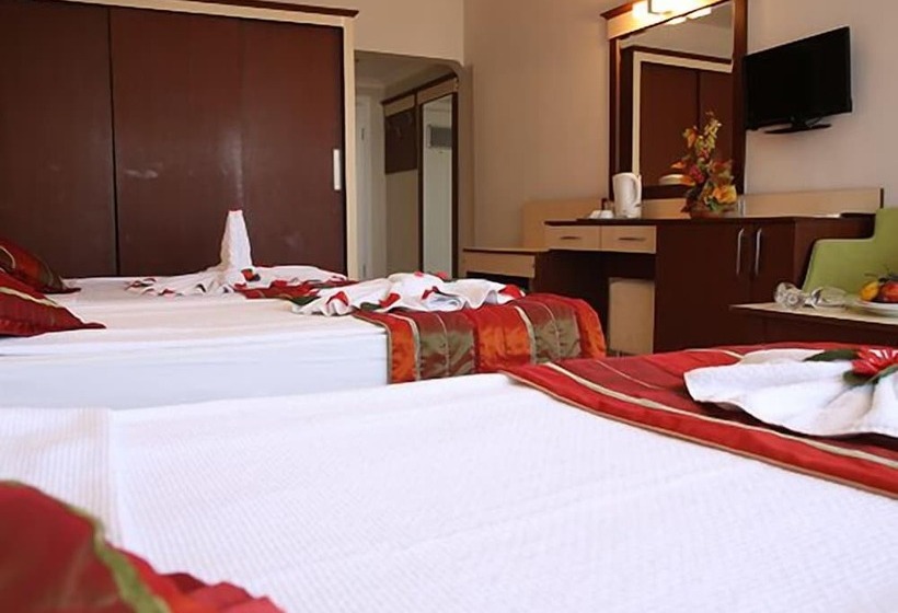 غرفة قياسية ثلاثية, Mysea Hotels Incekum