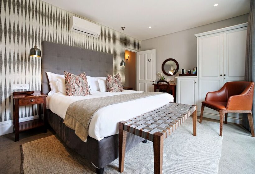 Номер Deluxe Вид на Бассейн, Bonne Esperance Boutique Guest House