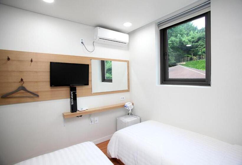 اتاق استاندارد, K Pop Hotel Seoul Station