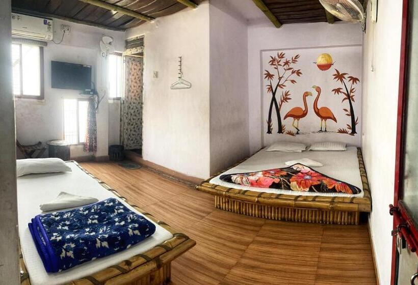 景色の見えるトリプルスタンダードルーム, Shri Guest House